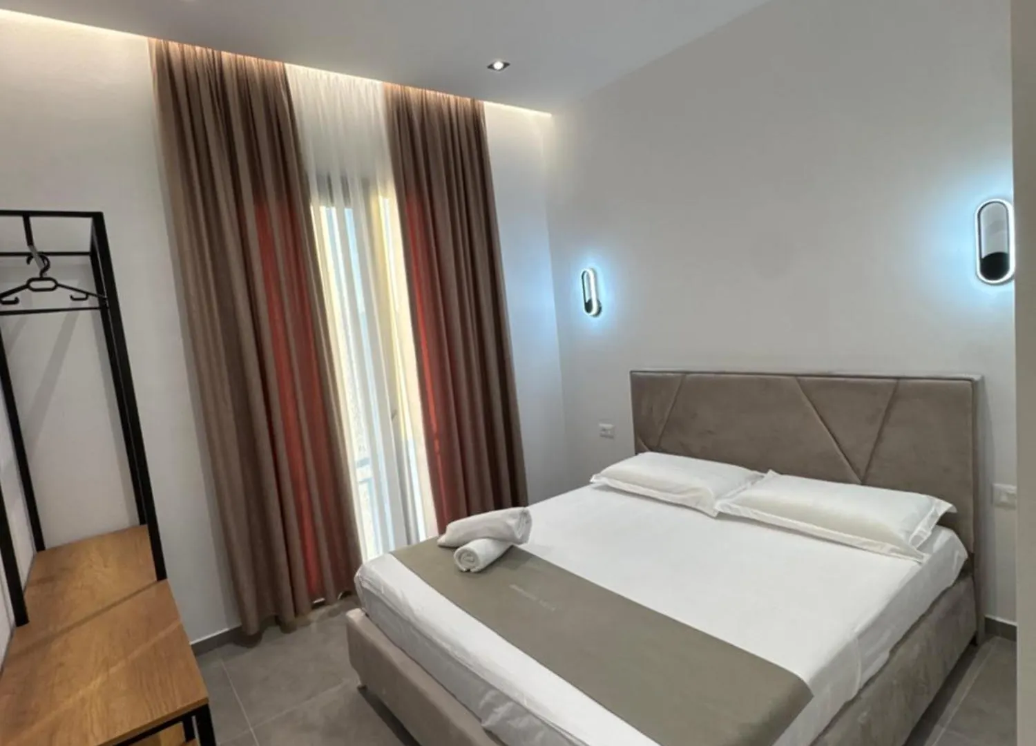 Lejlighed Riverside Villa Trajas
