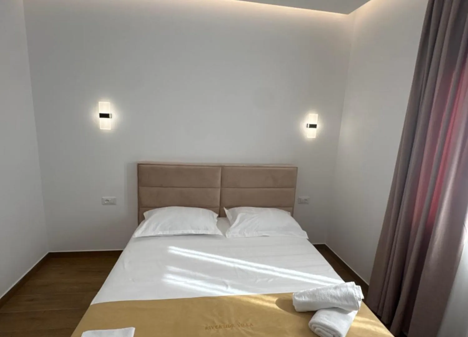 Riverside Villa Trajas Daire